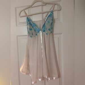 Chic Blue and Cream Lace Chemise Size XXXL